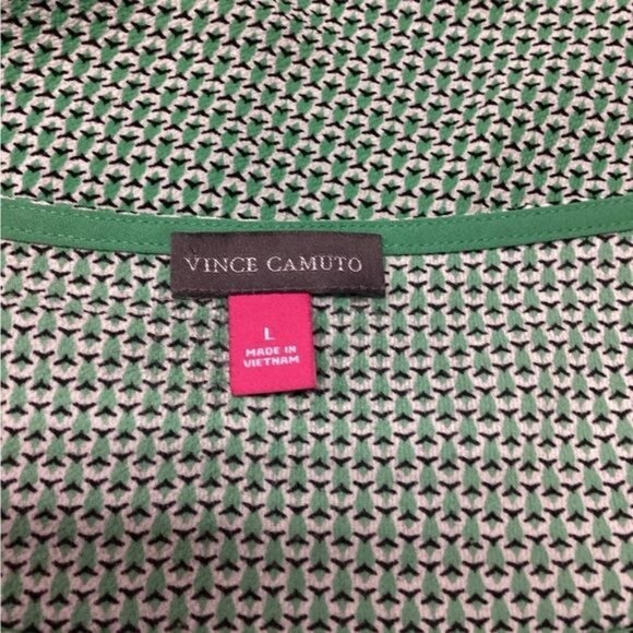 Vince Camuto Women’s Linear Mix Pullover Blouse, Green, size L - Picture 6 of 8